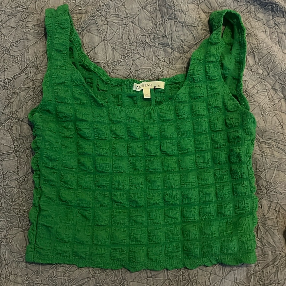 NWT Green stretchy tank top